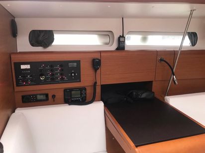 Voilier Jeanneau Sun Odyssey 419 · 2019 · Alboran Limoncello (Las Galletas) (1)