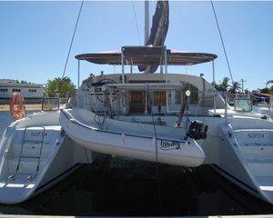Lagoon 410