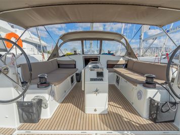 Segelboot Jeanneau Sun Odyssey 490 · 2018