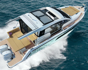 Sealine C335V