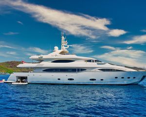 Ferretti Custom Built