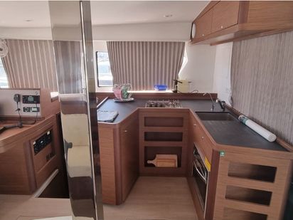 Catamarano Lagoon 42 · 2022 · Gamma Leonis (1)