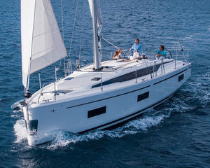Bavaria C42