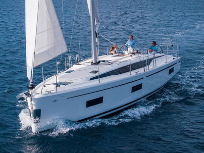 Sailboat Bavaria C42 · 2022 · Aeolus (0)