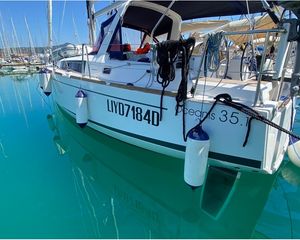 Beneteau Oceanis 35.1