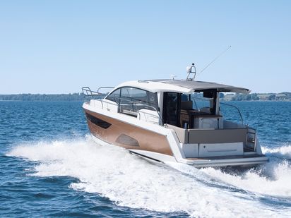 Motorboat Sealine C330 · 2021 (0)