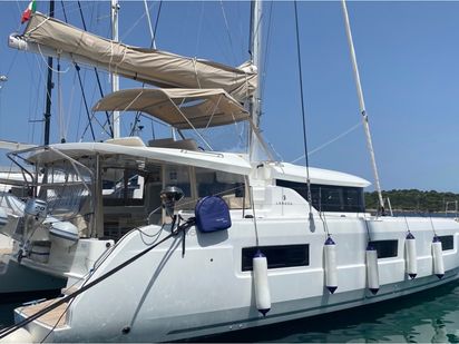 Catamarano Lagoon 46 · 2021 · Blue Alma (A/C, WM, Generator, Inverter 12/220V) (0)