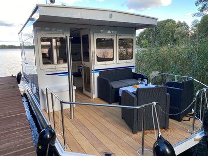 Hausboot Rollyboot Werft Rollyboot 8.2 · 2021 (0)