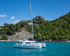 Lagoon 450
