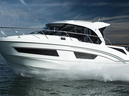 Motorówka Beneteau Antares 9 OB · 2023 · Antares 9 (1)