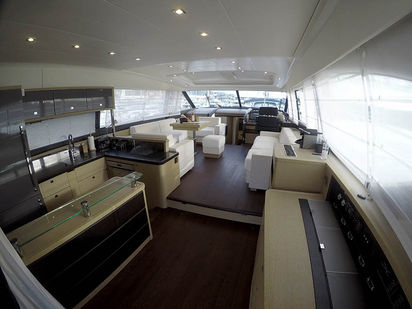 Bateau à moteur Prestige 620 · 2016 · JANA (1)