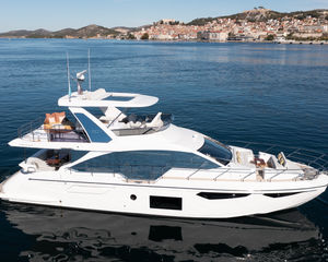 Azimut 60