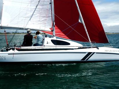 Catamaran Astus Boats Trimaran 22.5 · 2022 · Ura Nage (1)