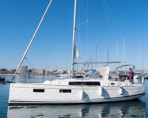 Beneteau Oceanis 35.1