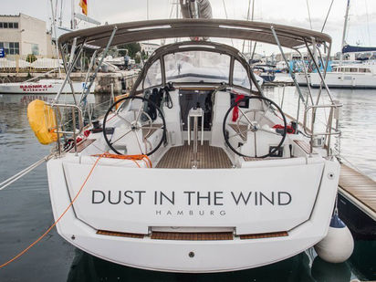 Voilier Jeanneau Sun Odyssey 389 · 2017 · Dust in the wind (0)