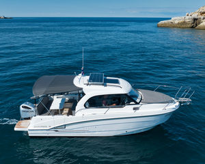 Beneteau Antares 8