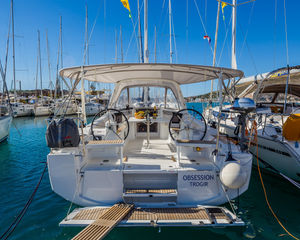 Beneteau Oceanis 38.1