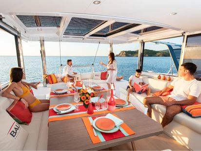 Catamaran Bali 4.8 · 2024 · MARTINON (1)