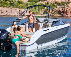 Quicksilver Activ 675 Bowrider