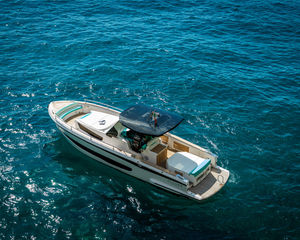Allure Yachts 38