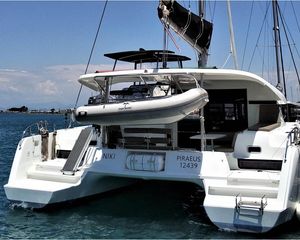Lagoon 42