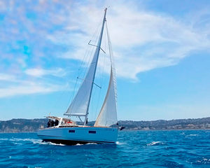 Beneteau Oceanis 38.1