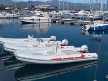 Motorboot Novamarine RH 1000 · 2018 · AT Marine 590 (1)