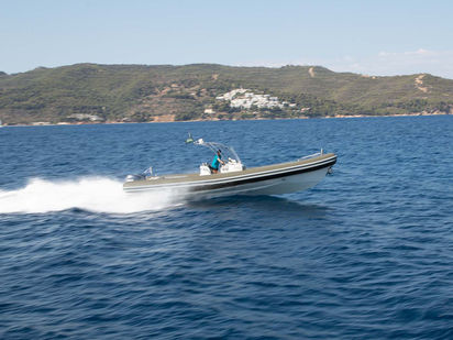 Motorboat Custom Built · 2010 · YOLO (1)