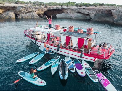 Chillout Boat with water activities (0)