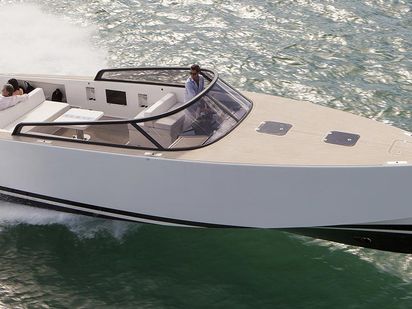 Barco a motor VanDutch 40 · 2019 (0)