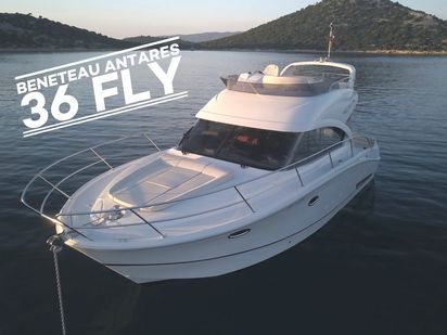 Bateau à moteur Beneteau Antares 36 · 2019 (0)