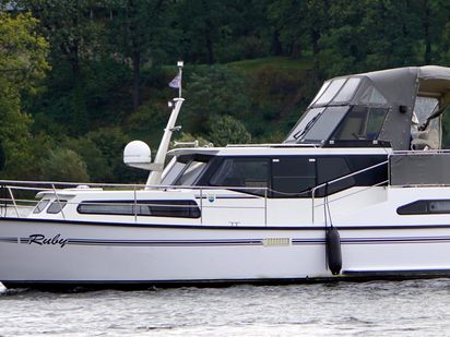 Barco a motor Custom Built · 2001 (0)