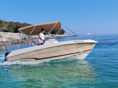 Speedboat Jeanneau Cap Camarat 5.5 WA S2 · 2013 (0)