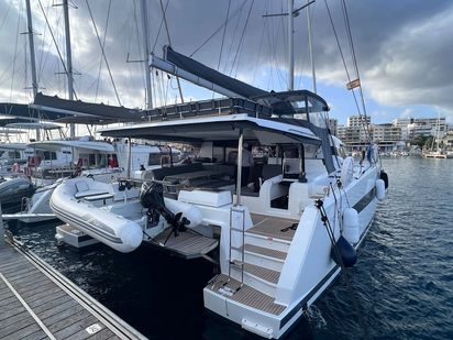 Catamaran Fountaine Pajot Aura 51 · 2023 · Le Grand Bogavant (1)