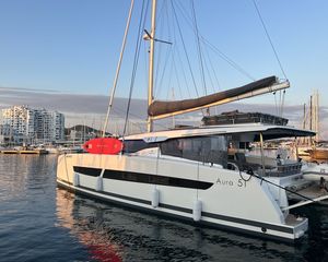 Fountaine Pajot Aura 51
