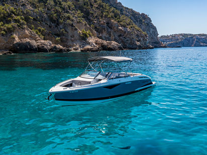 Speedboat Cobalt R7 Bowrider · 2023 (refit 2024) · Cobalt A29 "Pòpia" (1)