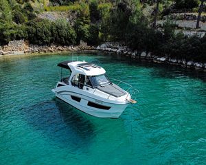 Beneteau Antares 9 OB