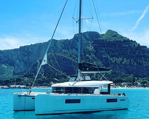 Lagoon 40