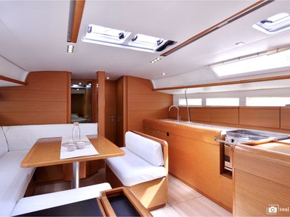 Sailboat Jeanneau Sun Odyssey 519 · 2017 · Bianca - Water maker, Solar Panel (1)