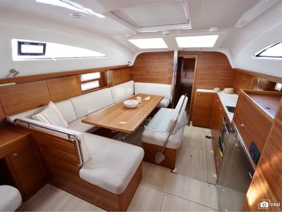 Segelboot Elan Impression 45.1 · 2021 · Corgi (1)