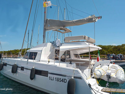 Catamarano Nautitech 46 Fly · 2019 · Gelmar - A/C, Generator, Water maker (1)