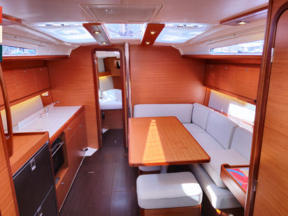 Segelboot Dufour 390 Grand Large · 2019 · Sara (1)