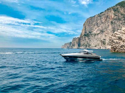 Imbarcazione a motore Pershing 37 · 2010 (refit 2024) · Allure (1)