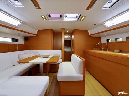Sailboat Jeanneau Sun Odyssey 469 · 2015 · Idra -  Solar Panel (1)