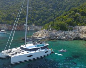 Fountaine Pajot Saona 47