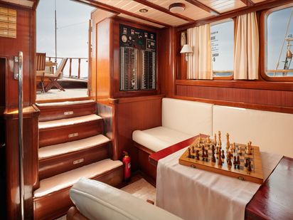 Goélette Custom Built · 2008 · Queen of Adriatic (1)