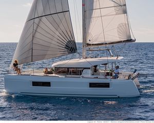 Lagoon 40