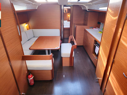 Velero Dufour 430 · 2020 · Lento (1)
