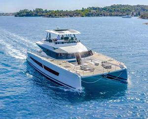 Fountaine Pajot Power 67