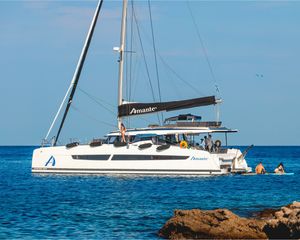 Fountaine Pajot Aura 51